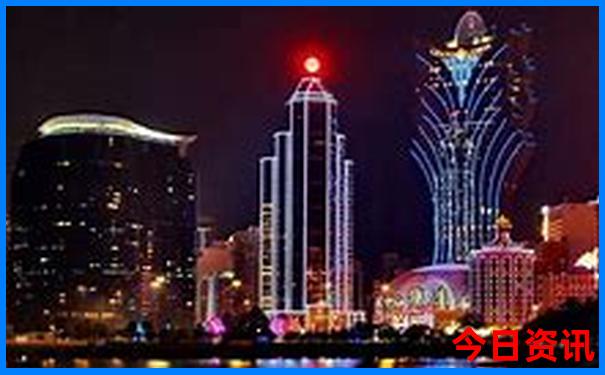 8月9月适合旅游的地方